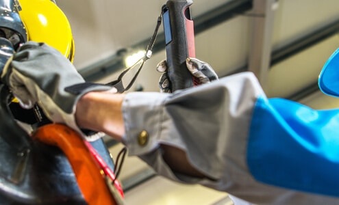 Manutenção em elevadores de carga por que isso e necessário
